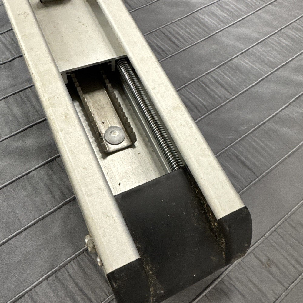 LeveLok Single Ladder Leveler Quick Connect