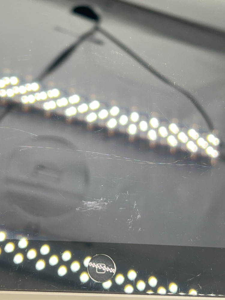 Apple Ipad 3rd Generation Wifi Tablet Compact Portable Electronics