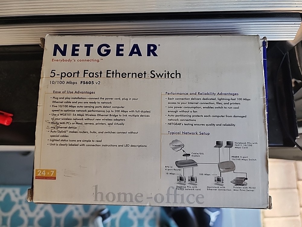 NetGear ProSafe (FS605) 5-Ports External Switch