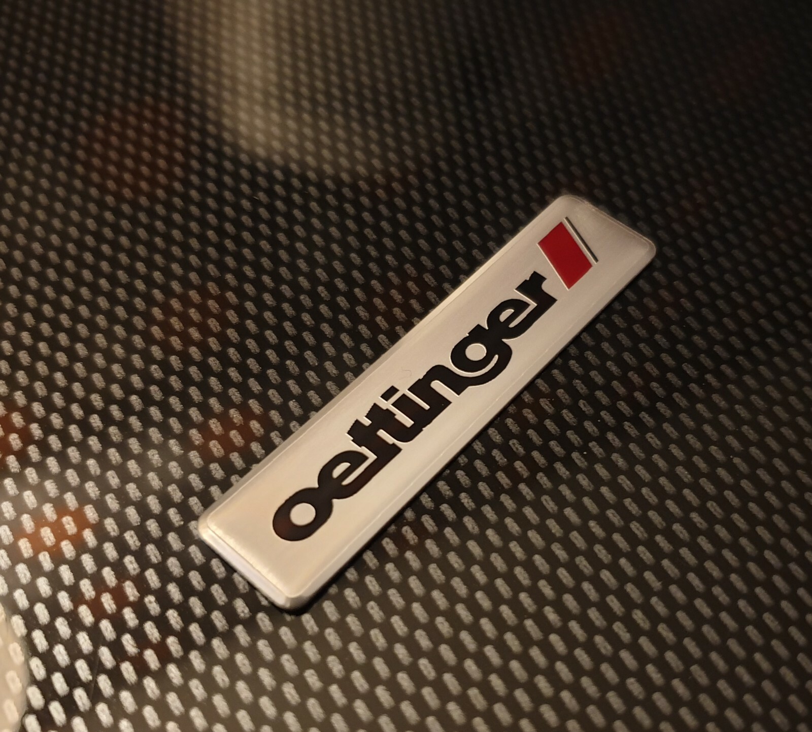 GENUINE OETTINGER REPLACEMENT SPOILER INSERT BADGE OE70110500