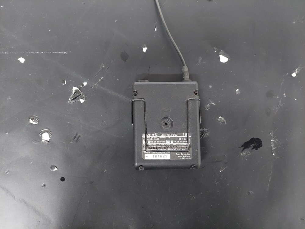 Sony URX-B03 Synthesized Transmitter