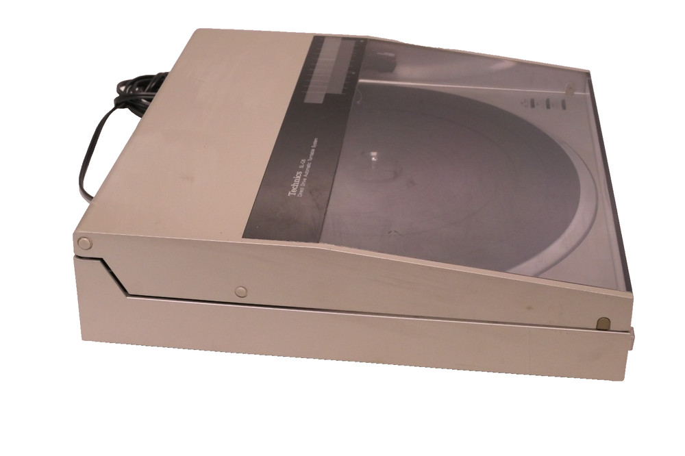 Technics SL-Q6 Direct Drive Automatic Turntable System in Working Condition