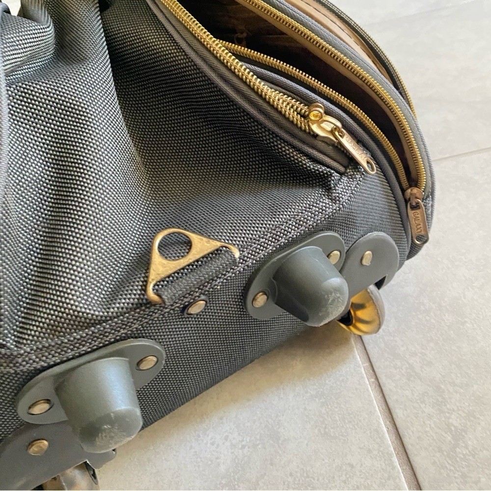 GALAXY GREY DUFFLE TROLLEY BAG