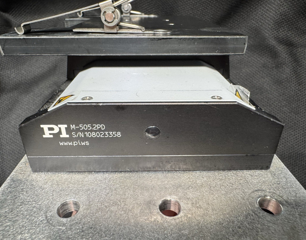 PI M-505.2PD PRECISION POSITIONING STAGE LINEAR POSITIONER