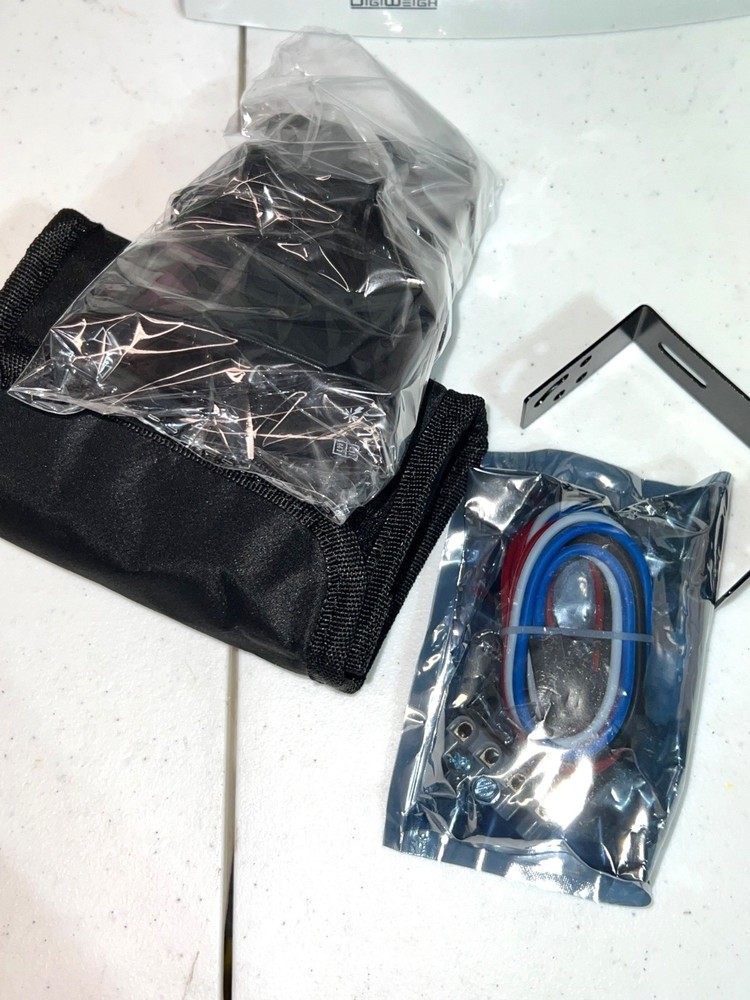 Universal Digital Trailer Brake Controller Kit w Wiring Harness Mounting Bracket