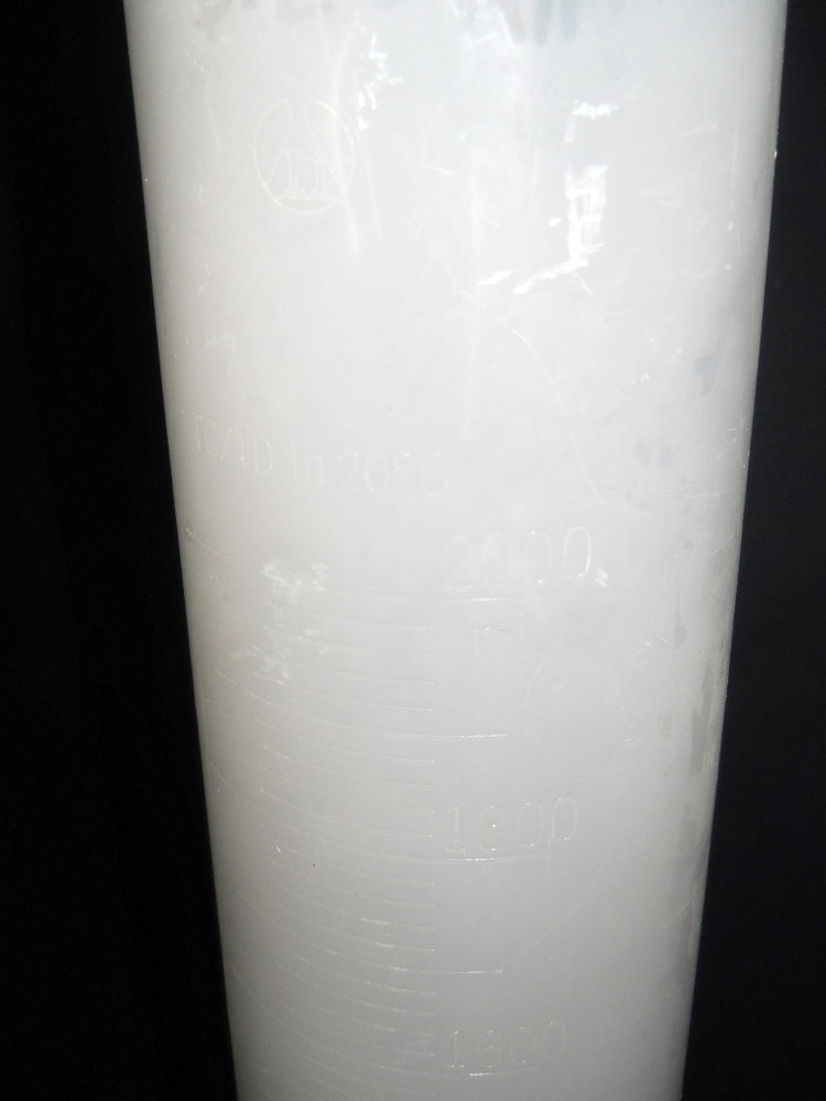 Thermo Scientific Nalgene Plastic 2000mL 2L Polypropylene Graduated Cylinder