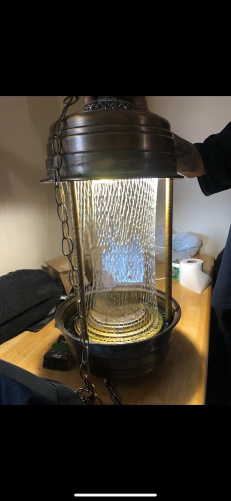 Oil rain lamp