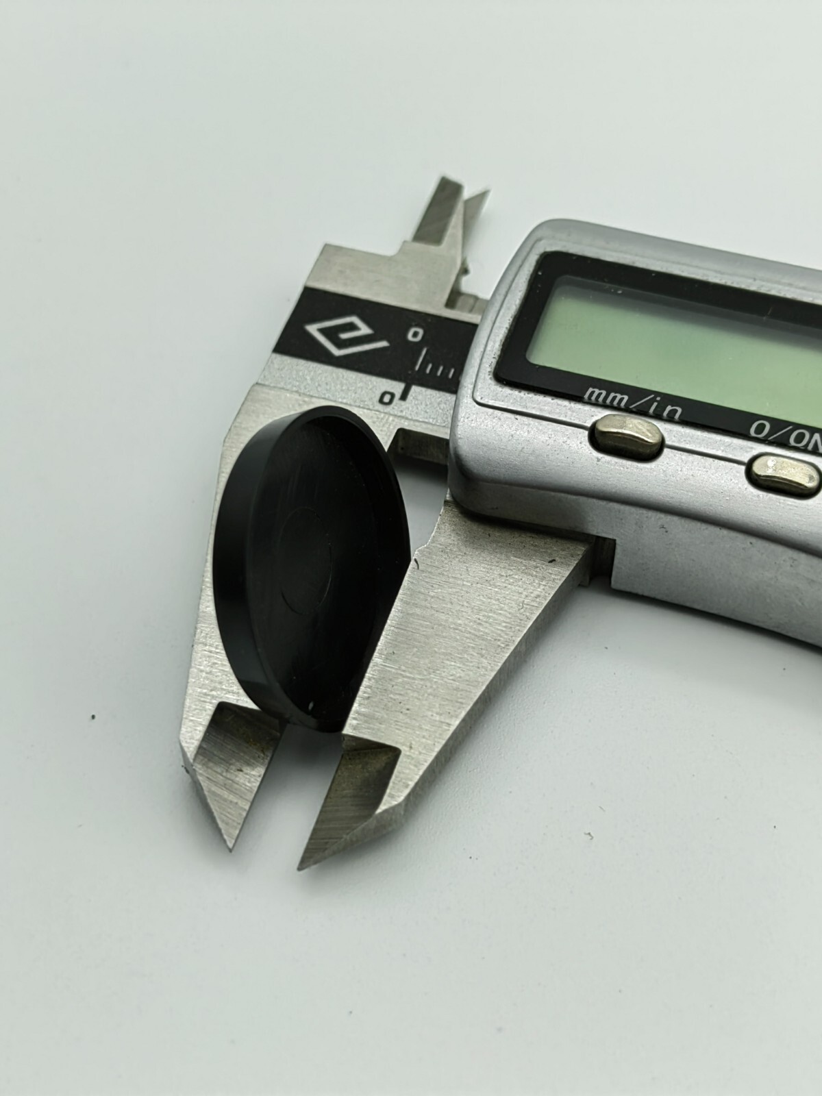 Lot Of 100 25mm Round Bases Used For Warhammer 40k + AoS Games Workshop Bitz