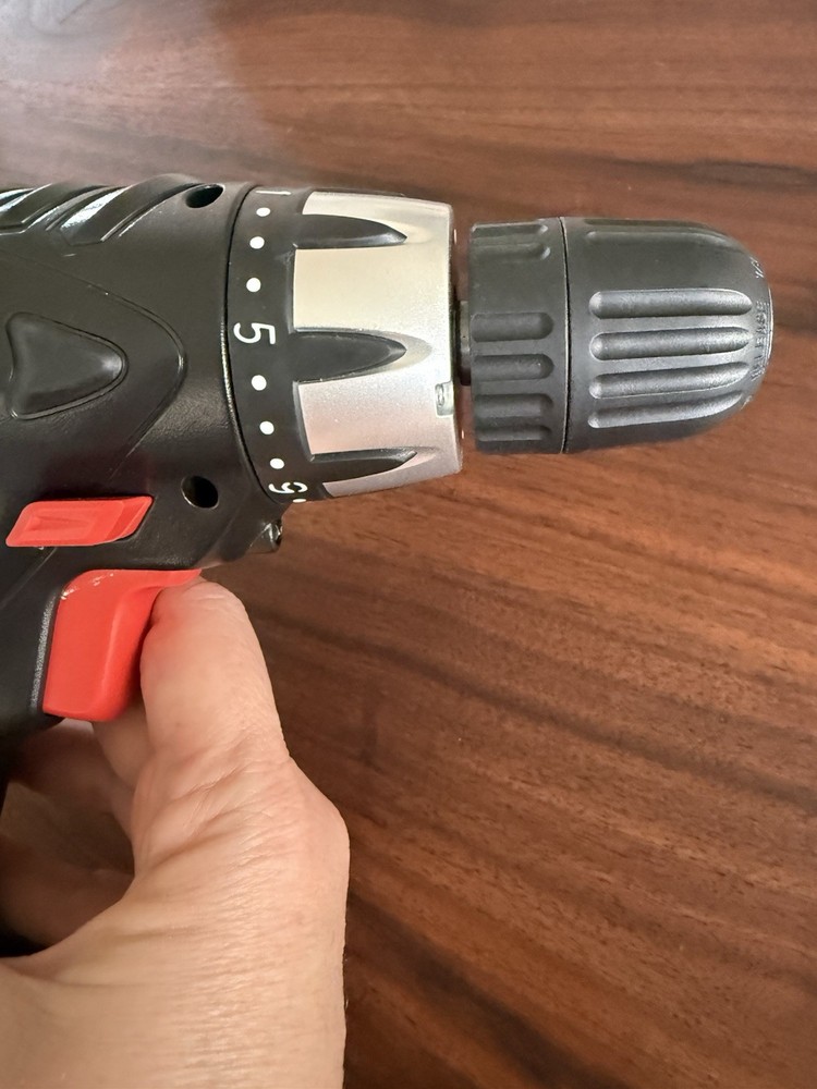 Cordless Drill 18 Volt 3/8" with Keyless Chuck Drill Master 62869