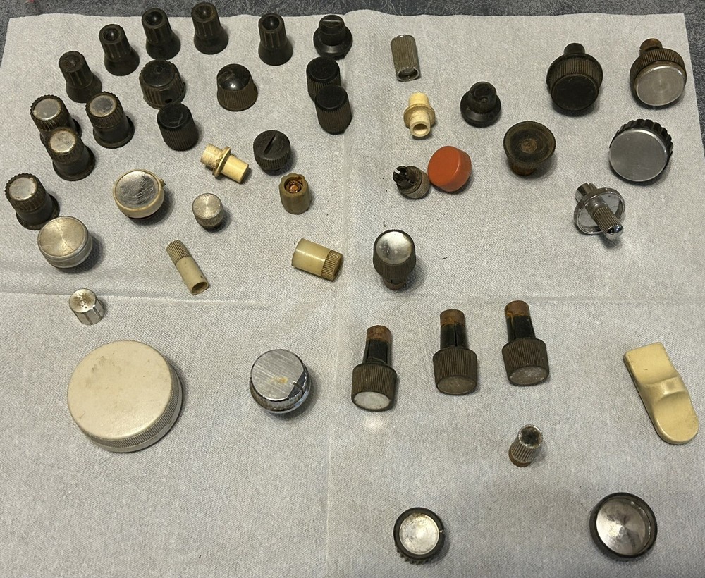 Vintage Radio and Stereo Knobs, Buttons, Knobs