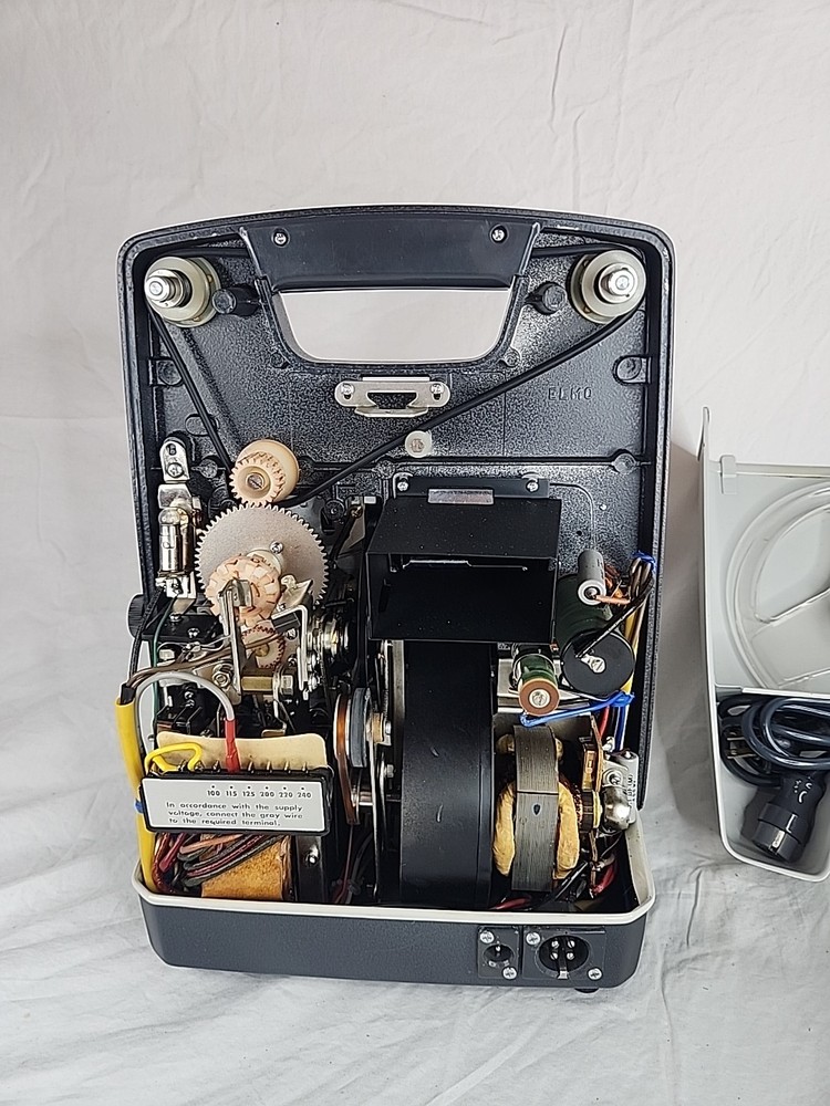 Elmo Fp-a 8mm Projector Vintage. Untested. Clean. K5