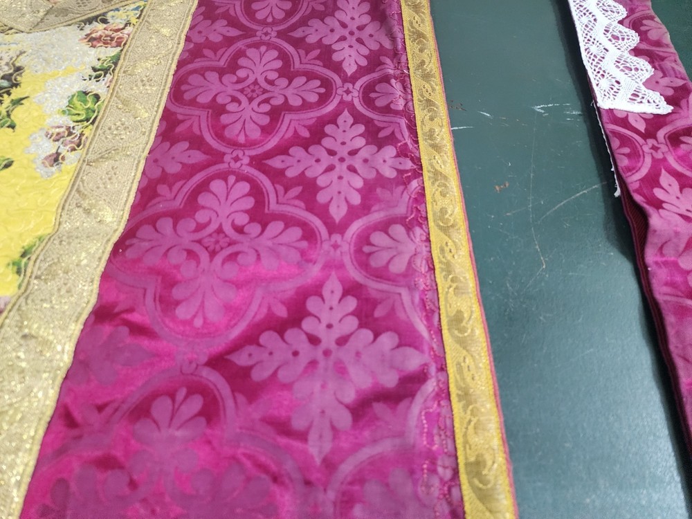 Antique Fiddleback Chasuble