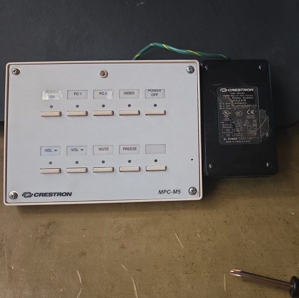 Crestron MPC-M5-B-T Media Presentation Controller Unit wall mount unit 10 button