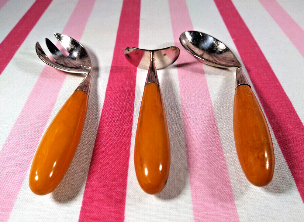 Gorgeous 1940s NAPIER Bakelite Child's Fork Spoon Pusher Set Training Silverware