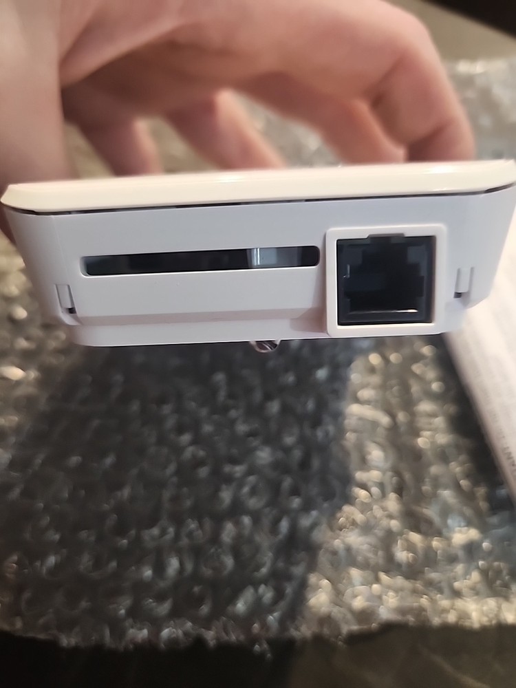 Johnson Controls NSB8BTN041-0 TEMP WHITE SENSOR NO LOGO