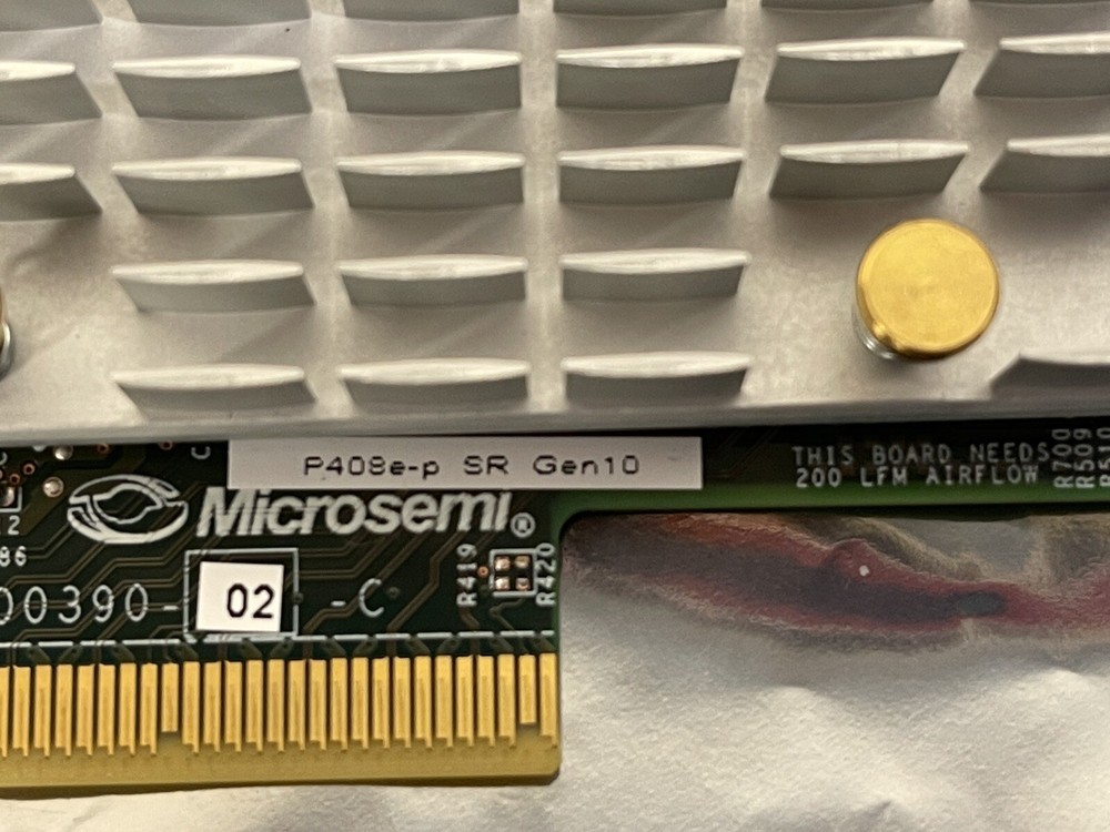 HPE P408e-p Smart Array SR 12G/s External Controller 4GB Cache PCI-e SATA SAS