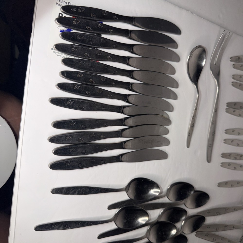 Vtg 69pc Tuscan Ware 1958 easterling floret pattern-See Pics