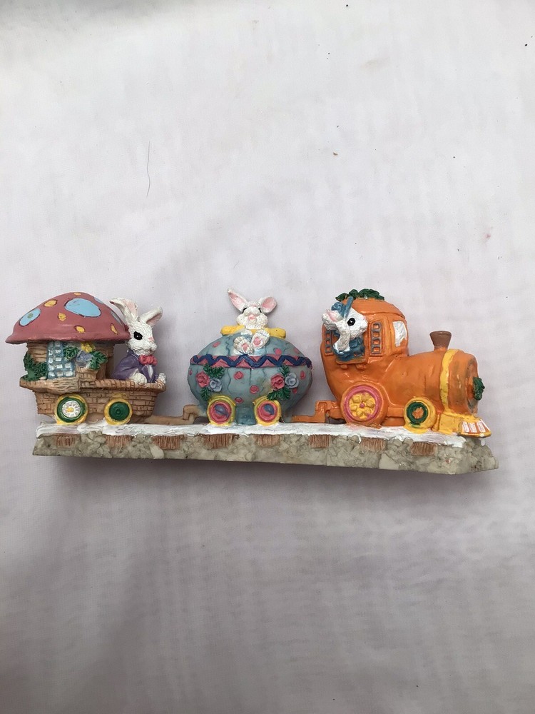 Vntg Easter Collection Mini Easter Bunny Train Spring decor 1995 item no. 62105
