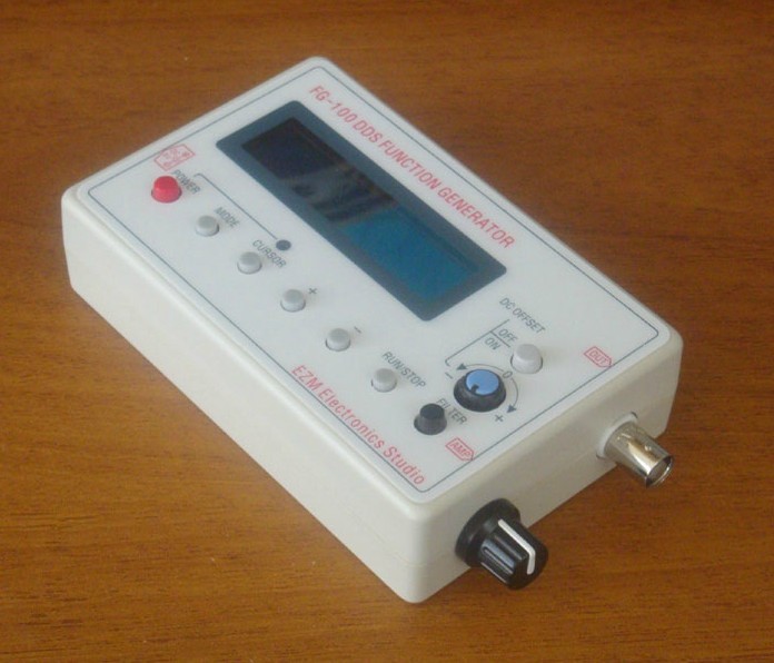FG-100 DDS Function Signal Generator Module 1HZ-500KHz Sine +Square Wave w/case