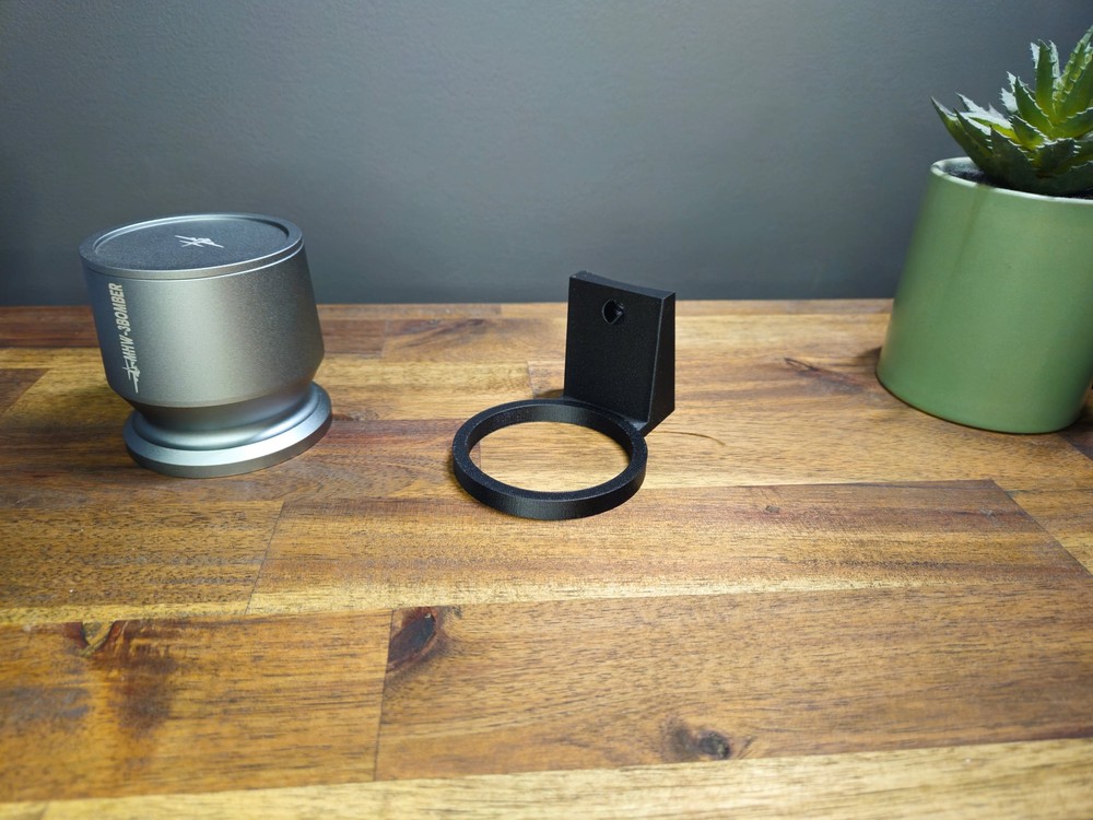 DF64 Blind Shaker Holder