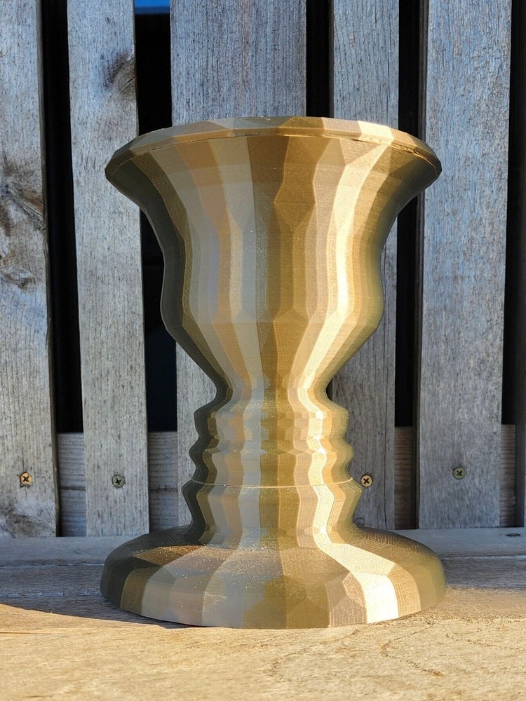 3D Victorian Face Vase - Medium