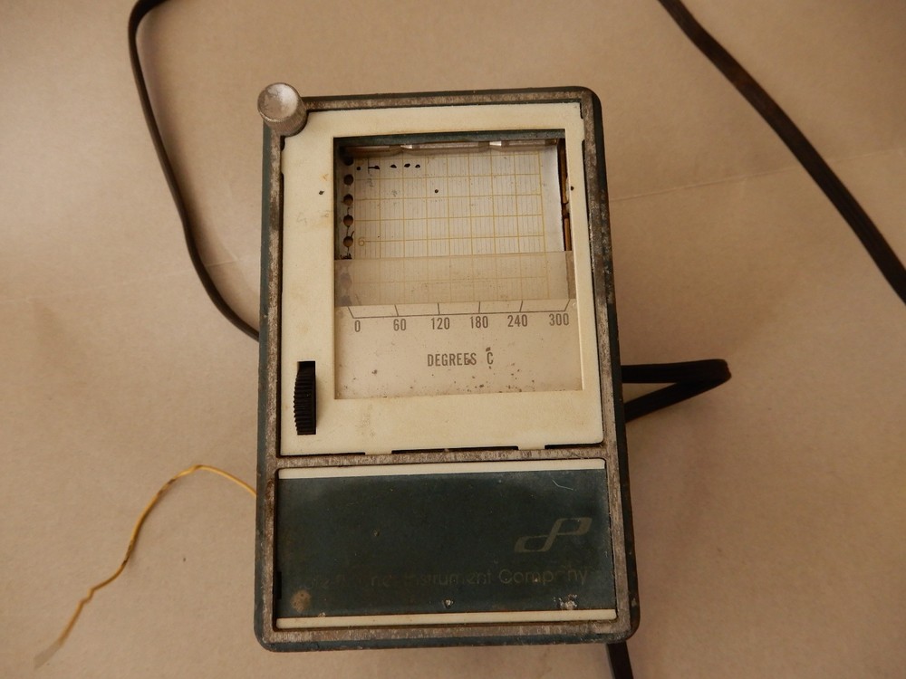 Cole Parmer 2155 Temperture chart recorder
