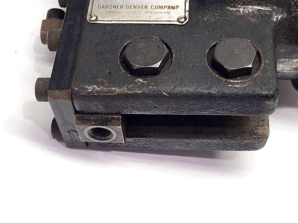 Gardner Denver Co. 52A-3 Compression Riveter