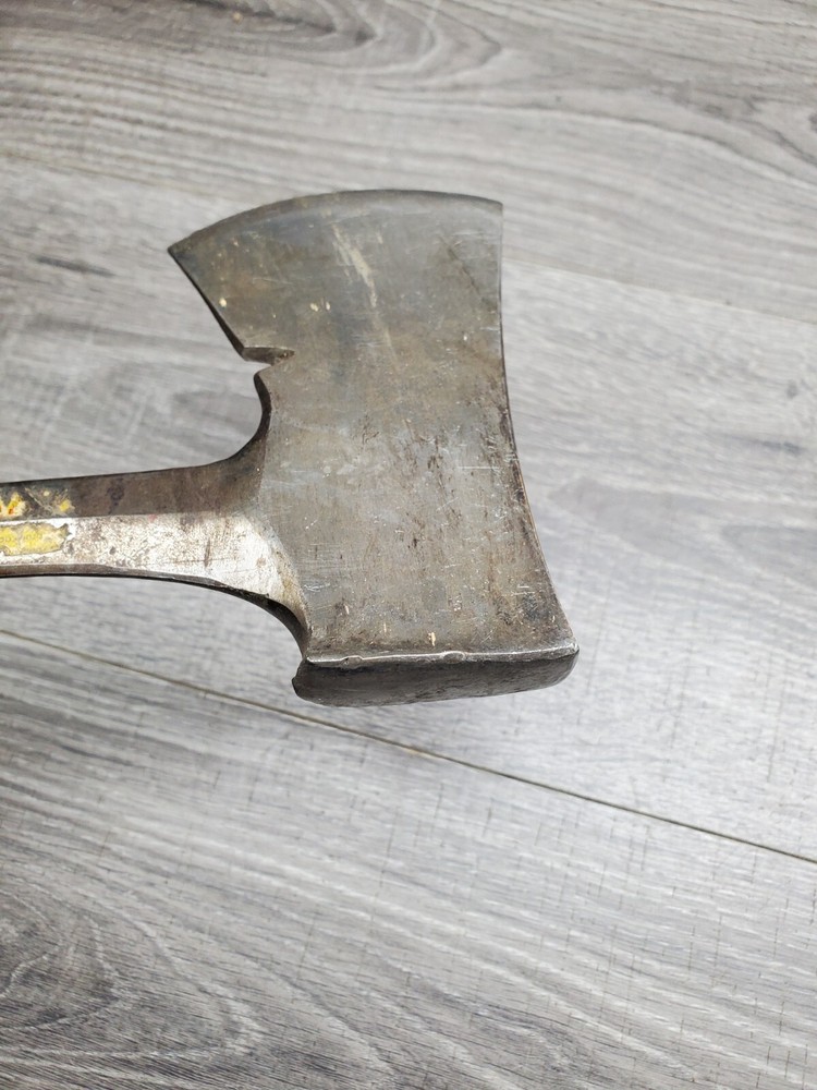 Estwing Hatchet Stacked Leather 24A