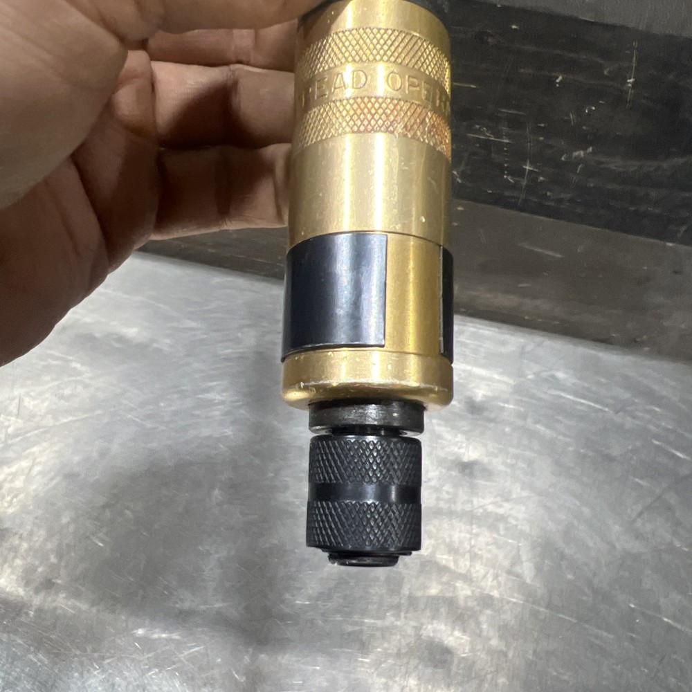 Cleco 5RSA-7BQ Push Button Reverse Air Inline Pneumatic Screwdriver Used 2