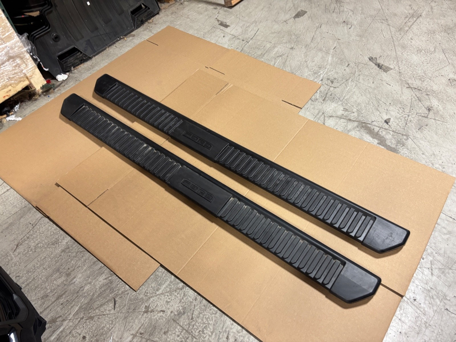 New Take Off OEM Ford F250 F350 F450 17-24 Running Boards CREW CAB Boards only