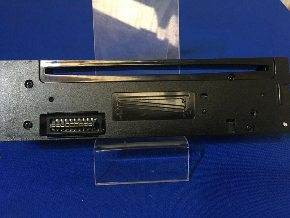 facaplate vcd-31b soundstream tested working
