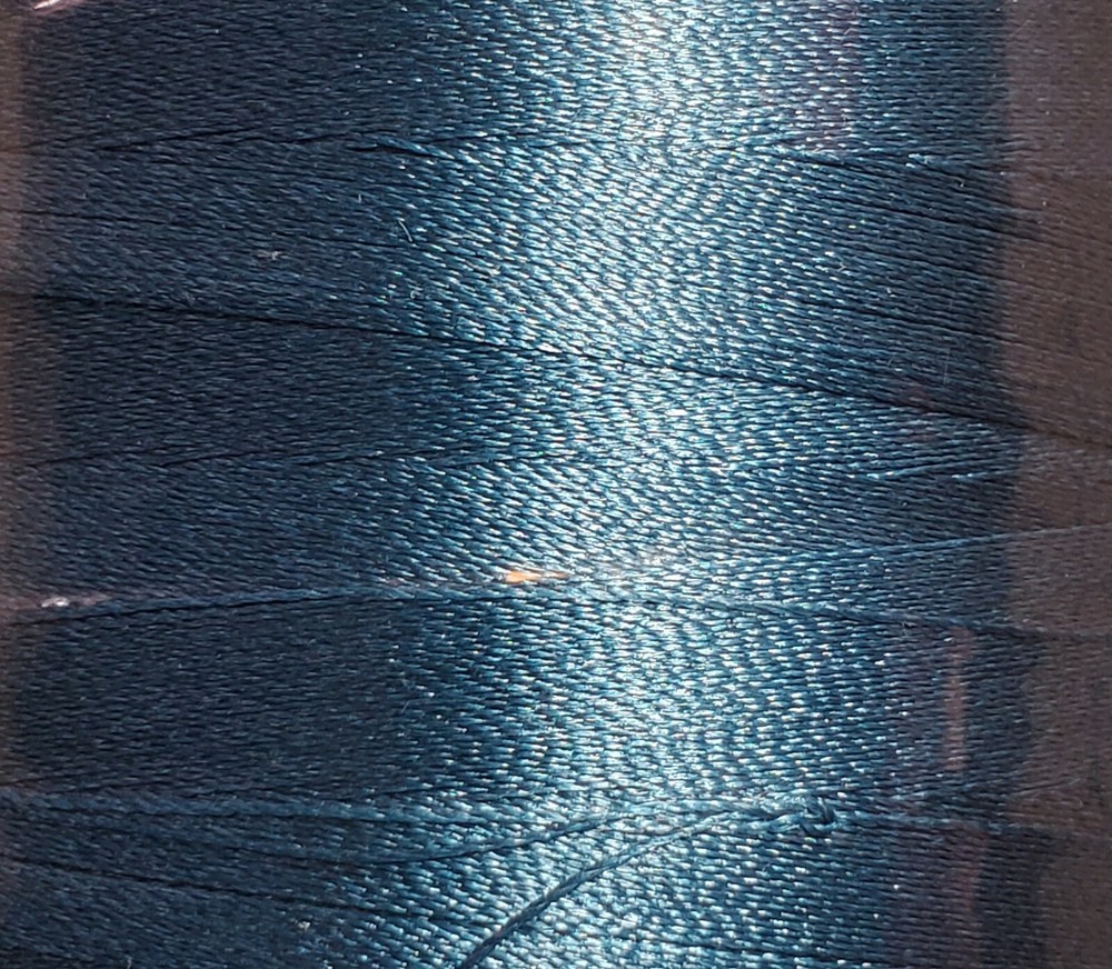 A&E Robison-Anton Embroidery Thread 122 SB Poly, 5500 yard - Venus Blue #9100