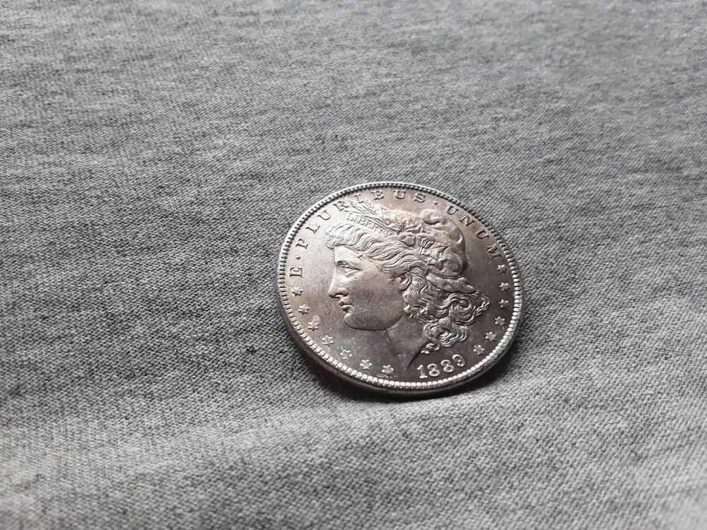 1889 MORGAN SILVER DOLLAR TONING ON BOTH SIDES
