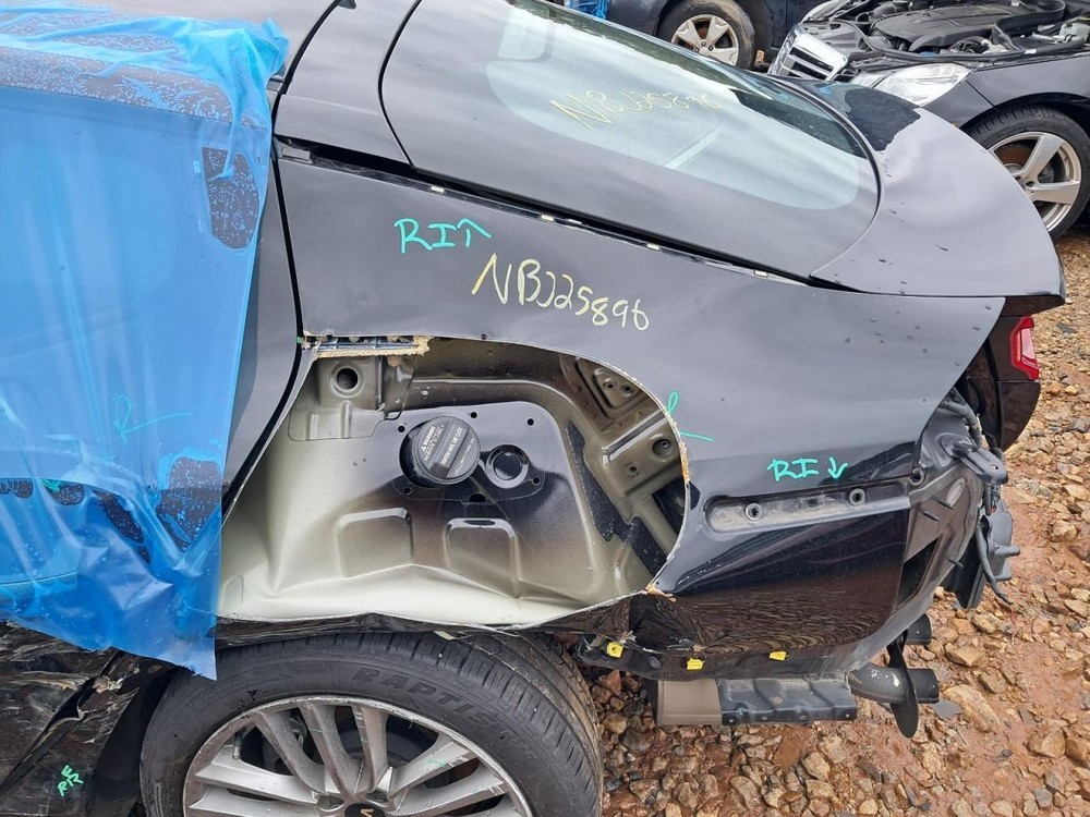 STINGER 2018 Glove Box 4845869