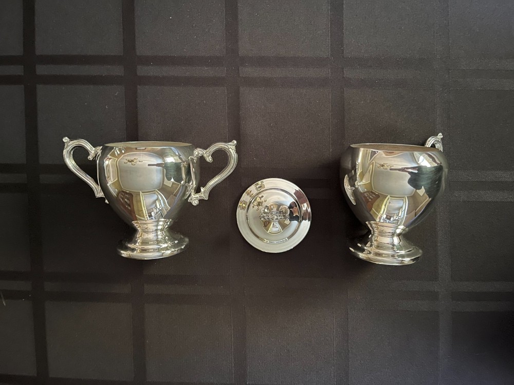 SILVER PLATE UNMARKED  CREAM and SUGAR WITH LID SET VINTAGE