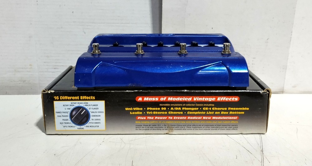 Line 6 MM4 Modulation Modeler Programmable Multiple Effects - No Power