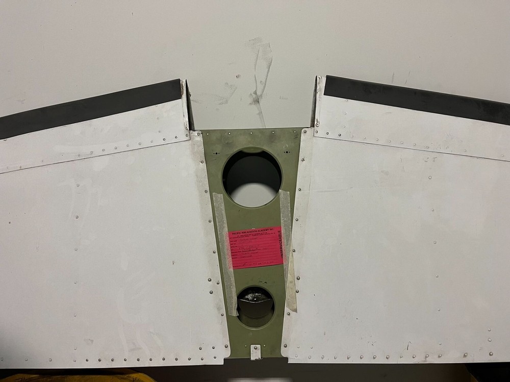 Cessna 172N model - Horizontal Stabilizer