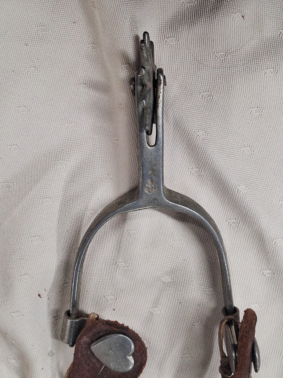 Vintage Anchor Brand Aluminum Comboy/Western Heart Spurs