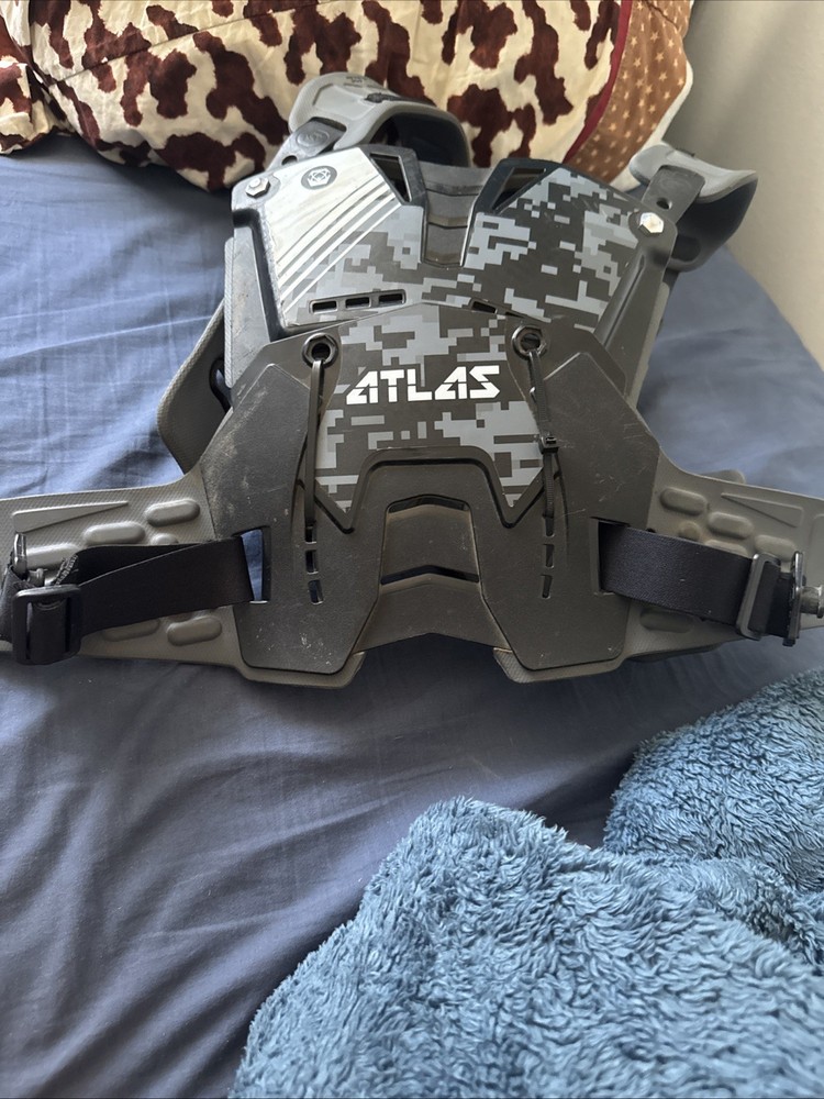 Atlas Defender Jr Chest Protector
