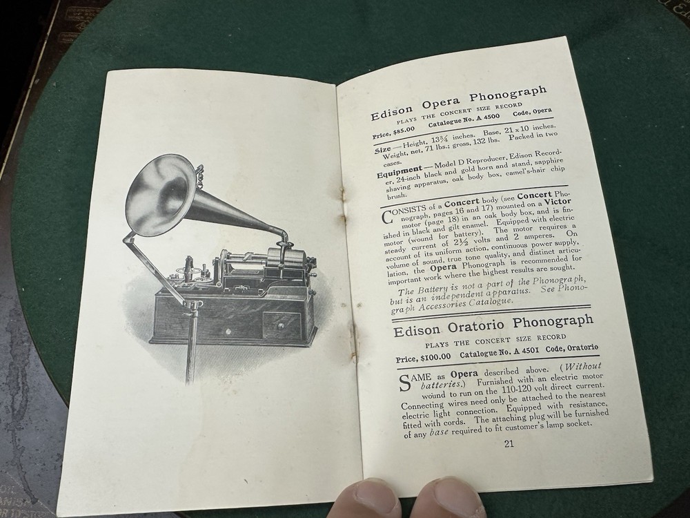 Original 1905 Edison Cylinder Phonograph catalog
