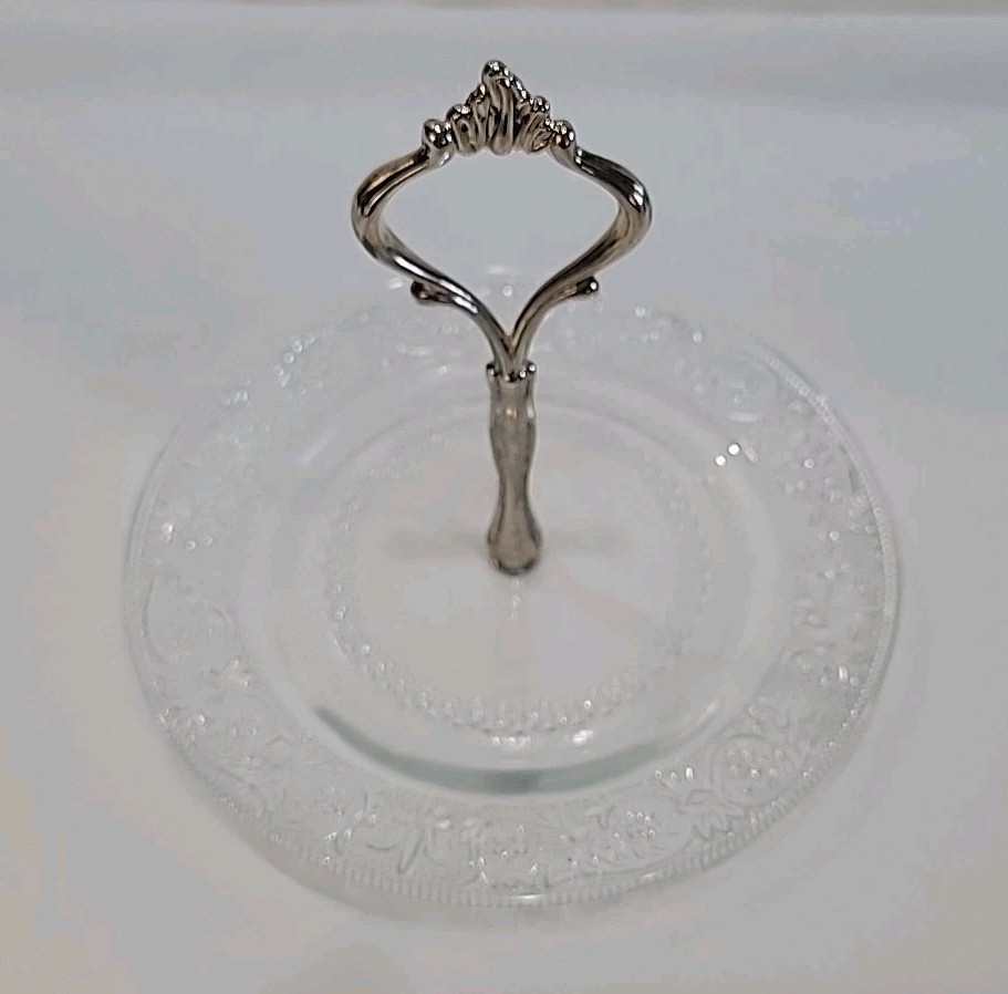 VTG Crystal Glass Appetizer Plate Silver Plated Handle Dessert Server 7" Tray