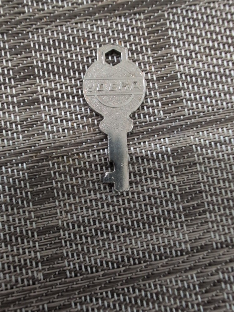 Jdeha Luggage Key