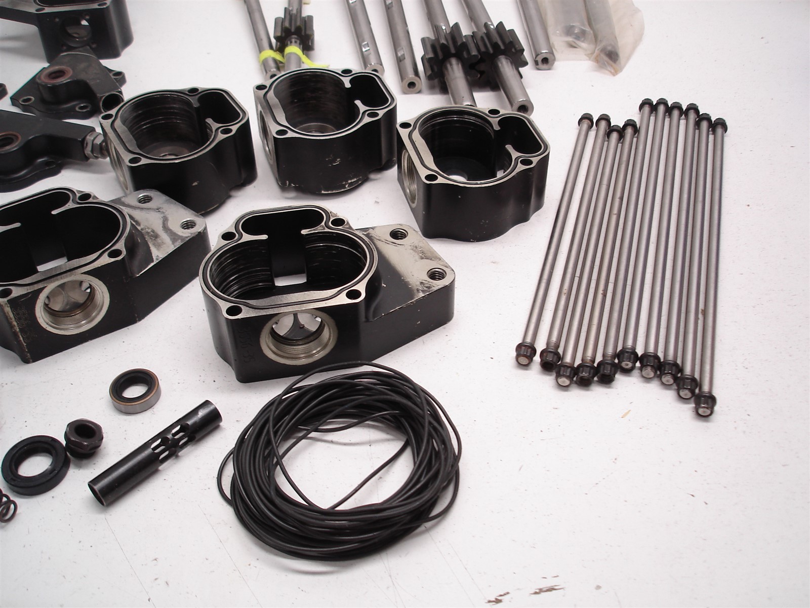 NASCAR BULK LOT AUTO VERDI ALUMINUM ROTOR TYPE DRY SUMP OIL PUMP ASSORTED PARTS