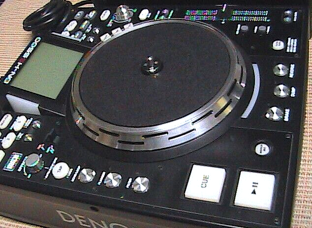 Denon DN-h5500 Professional CD with built-in Hard-drive Player Controller