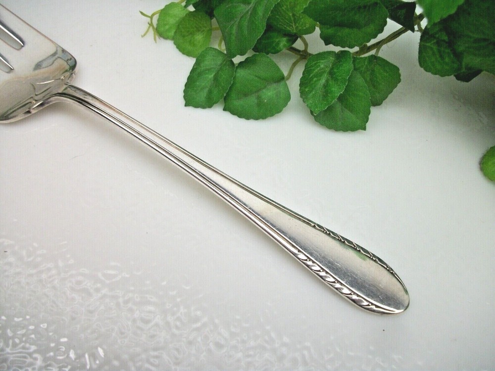 International Holmes FIRST LADY Silverplate Cold Meat Serving Fork 1933