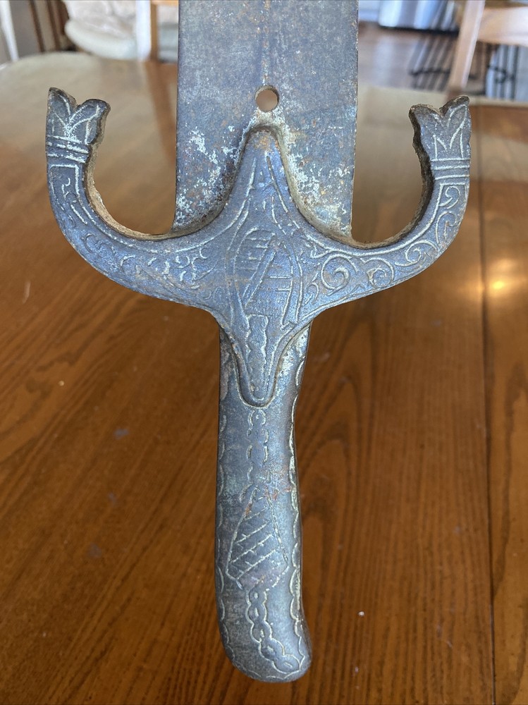 “Antique Look” Solid Metal Wall Mount Display Plaque Decor Sword Dagger Saber