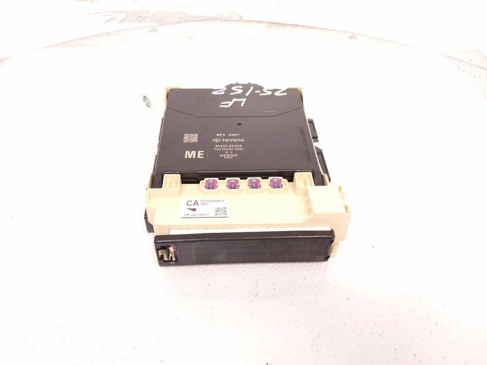 2018 Toyota Camry Multi Plex Network Computer Module Unit 8922106340 8273006A80