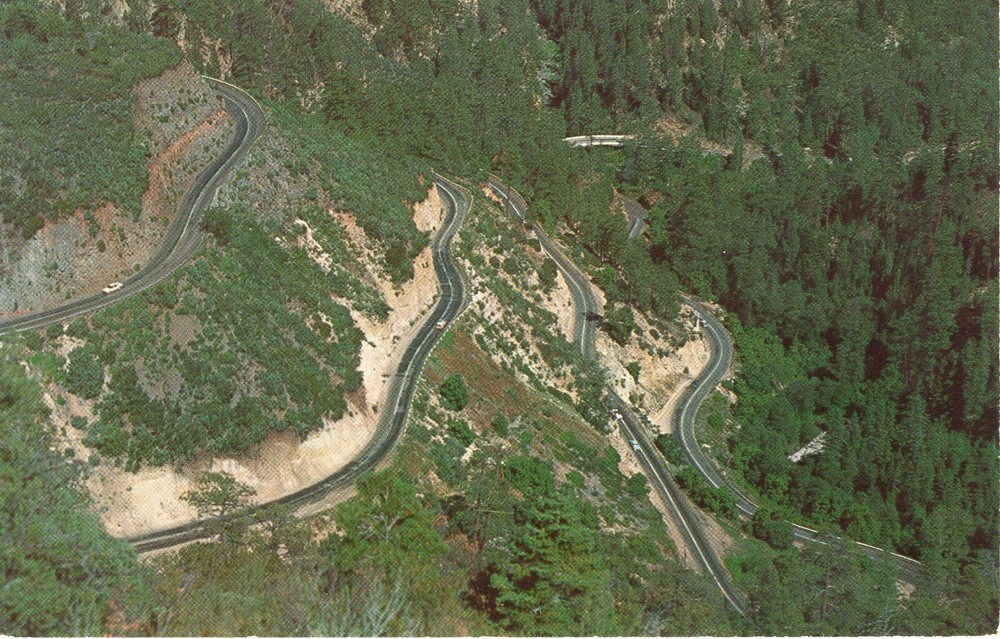 SWITCHBACKS INTO OAK CREEK CANYON, AZ - PC4477