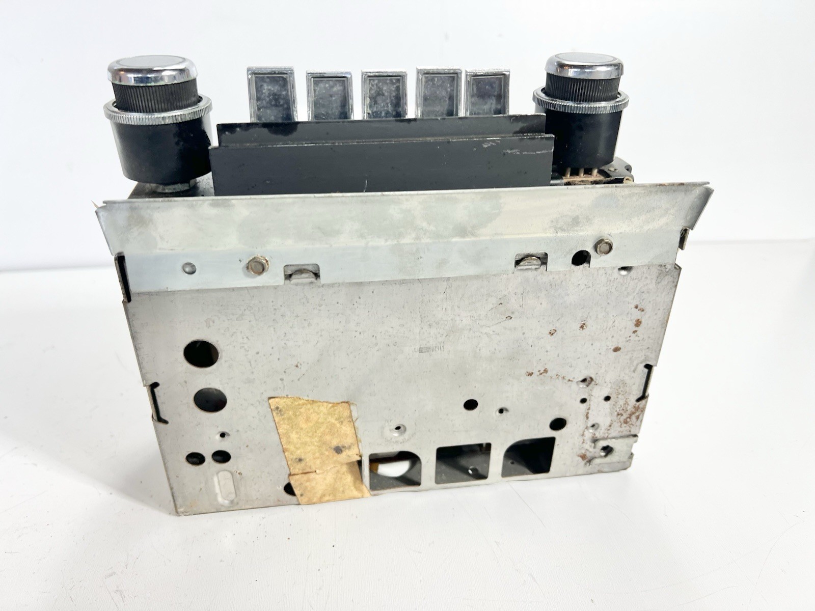 1965 1966 Buick Sonomatic AM Radio OEM original push button # 981061 GM Delco