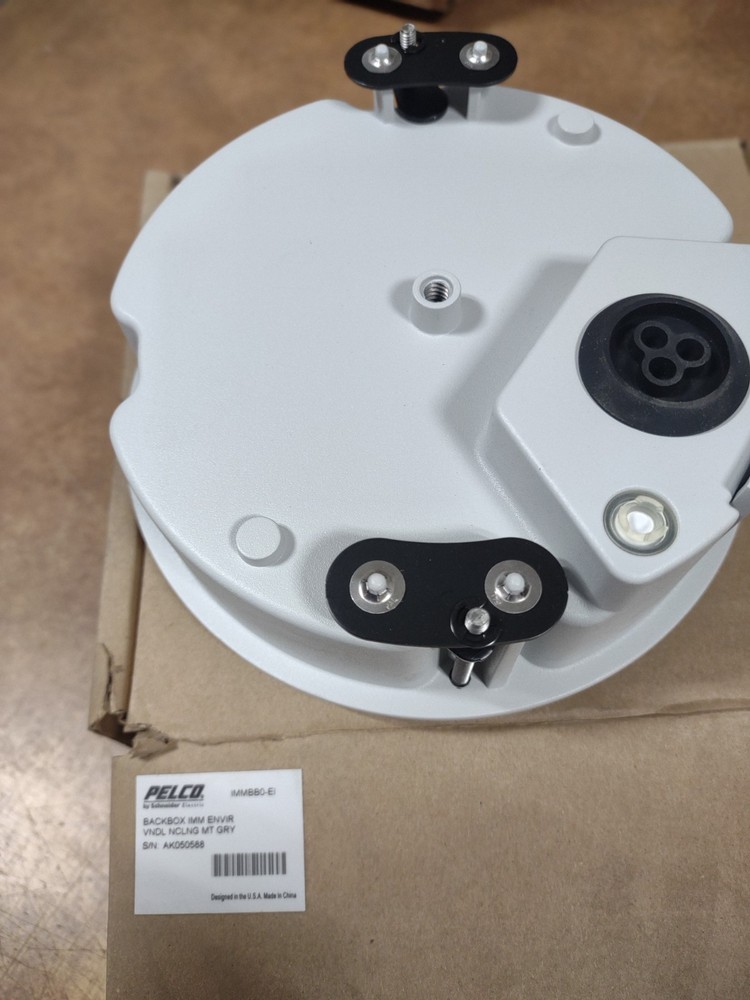 Pelco IMMBBO-EI mount